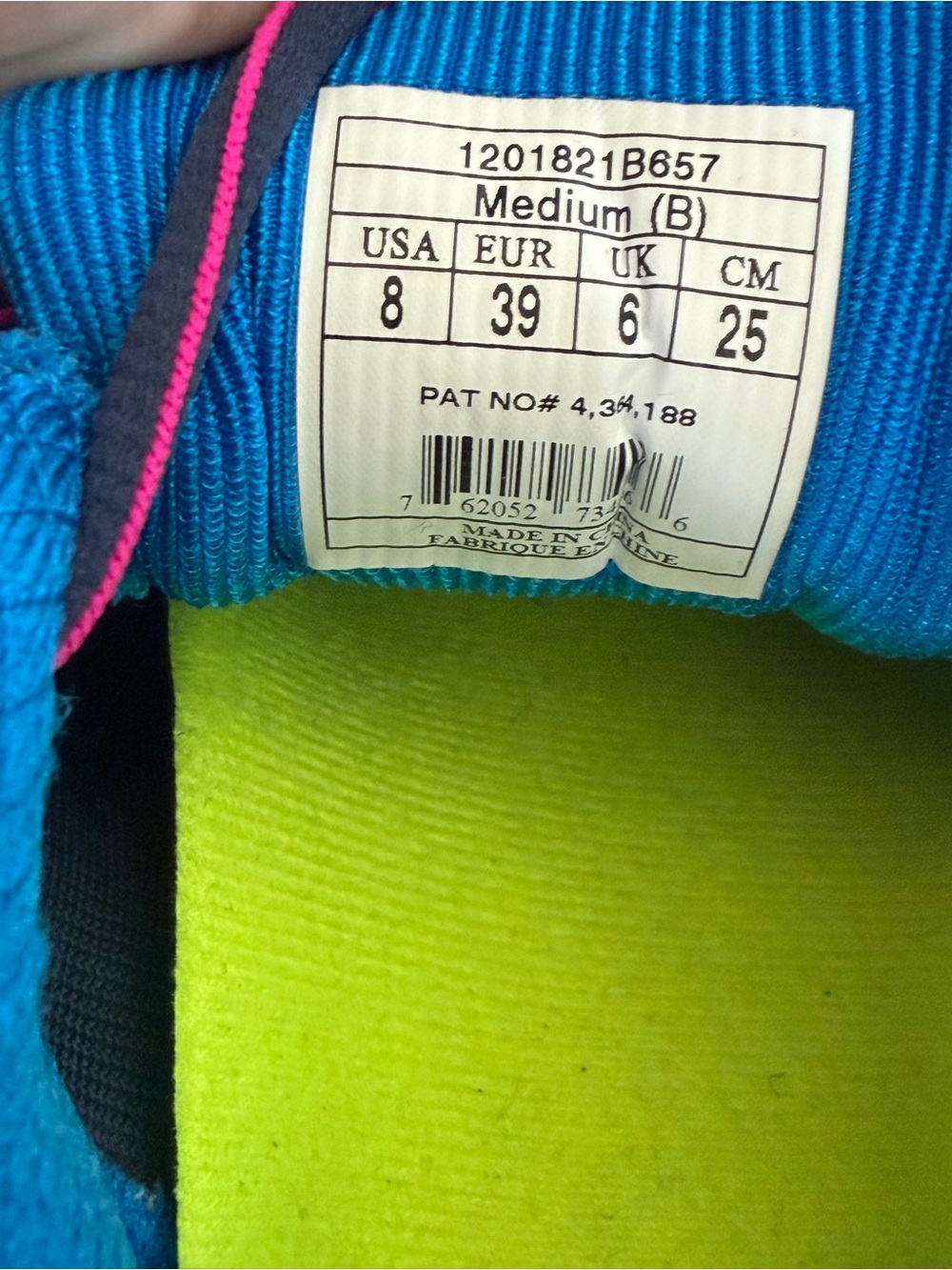 Brooks Ravenna shoes like new size 8 - Picture 7 of 7